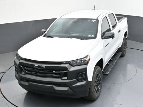 New 2026 Chevrolet Colorado W/T w/ WT Custom Package AWD/4WD image 41
