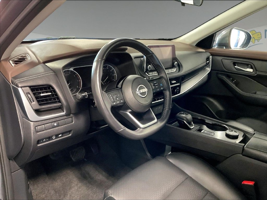 Certified 2023 Nissan Rogue SV w/ SV Premium B Package AWD/4WD image 8