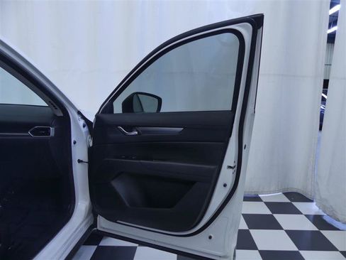 Used 2025 MAZDA CX-5 AWD 2.5 S w/ Preferred Package image 24