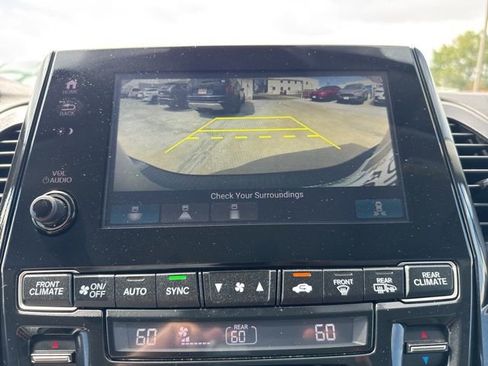 Used 2022 Honda Odyssey EX-L image 17