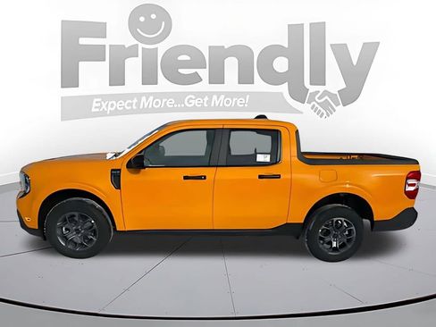 New 2026 Ford Maverick XLT w/ XLT Luxury Package FWD image 8