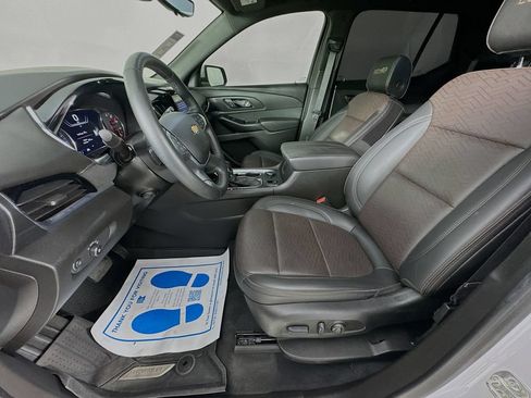 Used 2023 Chevrolet Traverse High Country w/ LPO, Floor Liner Package FWD image 26