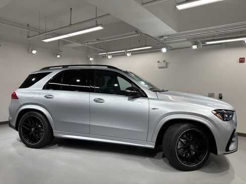New 2026 Mercedes-Benz GLE 53 AMG 4MATIC image 10
