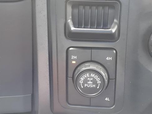 Used 2022 Ford F150 XLT w/ Bed Utility Package image 23