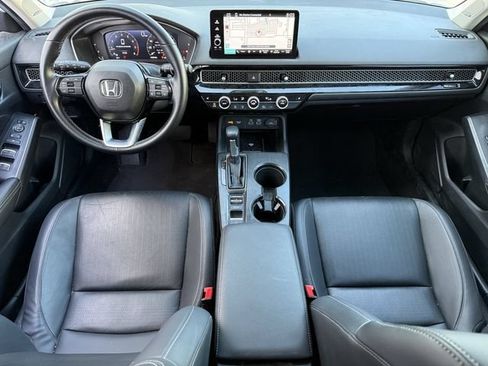 Used 2024 Honda Civic Touring image 10