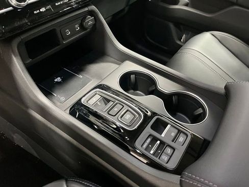 New 2026 Honda Pilot Touring image 19