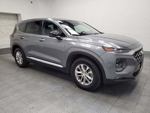 Used 2019 Hyundai Santa Fe SEL image 11
