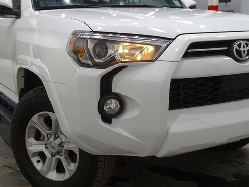 Used 2023 Toyota 4Runner SR5 image 37