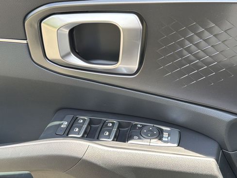 New 2026 Kia Sorento LX FWD image 34