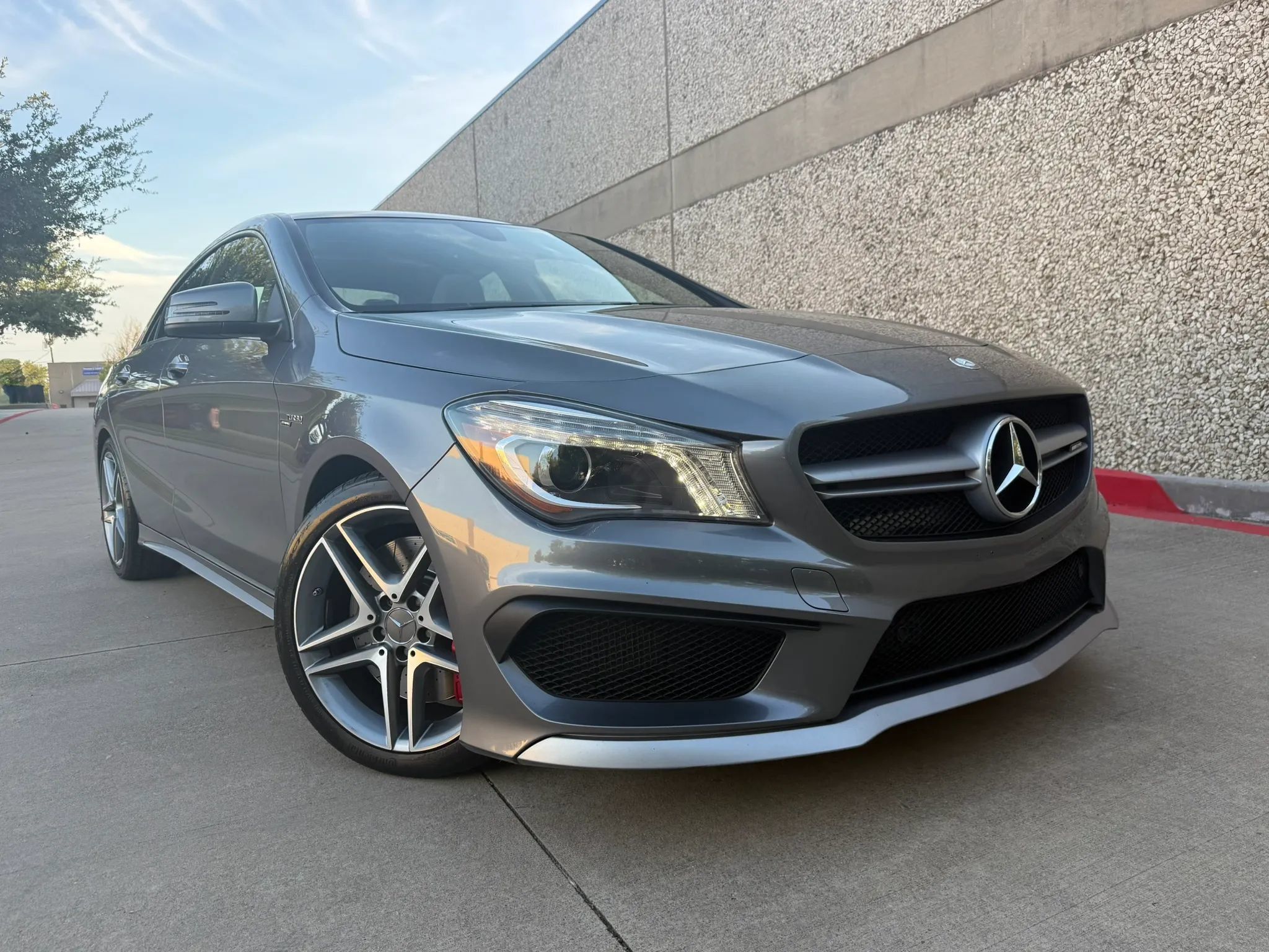 Used 2015 Mercedes-Benz CLA 45 AMG 4MATIC image 6