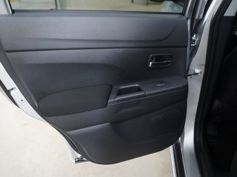 Used 2025 Mitsubishi Outlander Sport ES AWD/4WD image 26