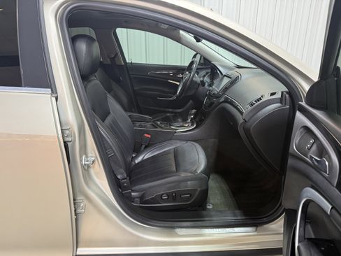 Used 2015 Buick Regal Premium image 11