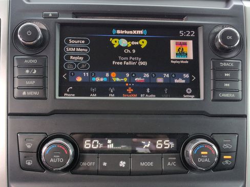 Used 2019 Nissan Titan PRO-4X w/ Pro-4x Utility Package AWD/4WD image 23
