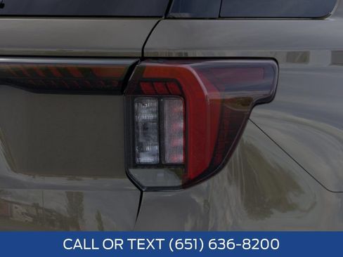 Used 2026 Ford Explorer ST-Line w/ ST-Line Street Pack AWD/4WD image 24