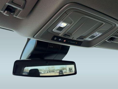 Used 2024 GMC Sierra 2500 SLE w/ SLE Value Package; image 19