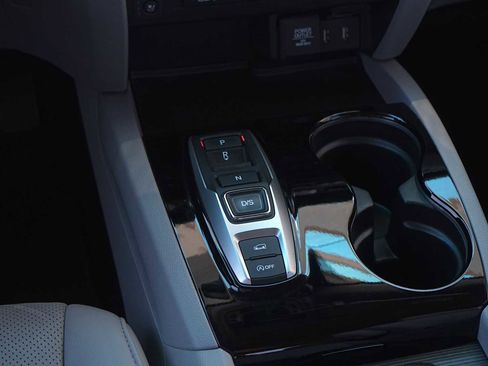 Used 2017 Honda Pilot Elite image 20