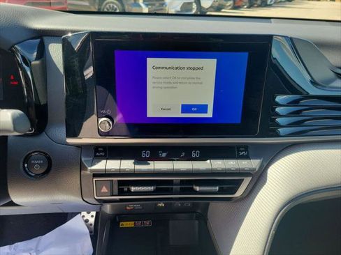 Certified 2025 Toyota Camry SE w/ Convenience Package image 26