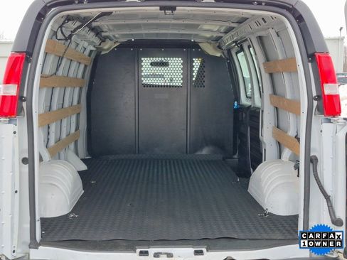 Used 2024 Chevrolet Express 2500 Work Van w/ Driver Convenience Package image 18