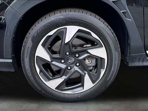 Used 2024 Subaru Crosstrek 2.5i Limited AWD/4WD image 29