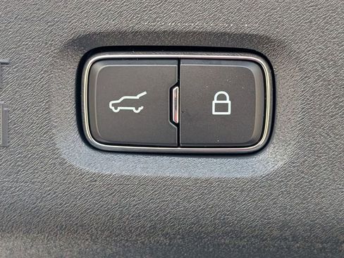 New 2026 Ford Expedition Tremor image 26