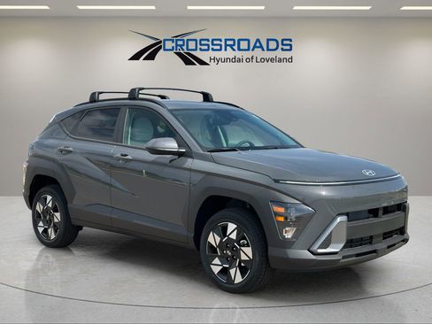 Used 2025 Hyundai Kona SEL image 3