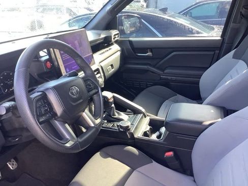 Used 2024 Toyota Tacoma TRD Sport image 2