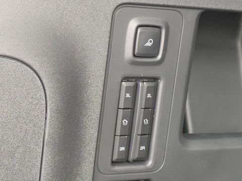 New 2025 Ford Expedition Max Active image 15