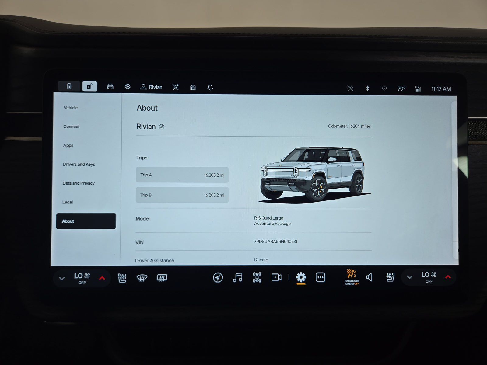 Used 2024 Rivian R1S Adventure Quad AWD/4WD image 29