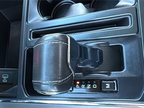 Certified 2021 Ford F150 Lariat w/ Equipment Group 502A High image 24