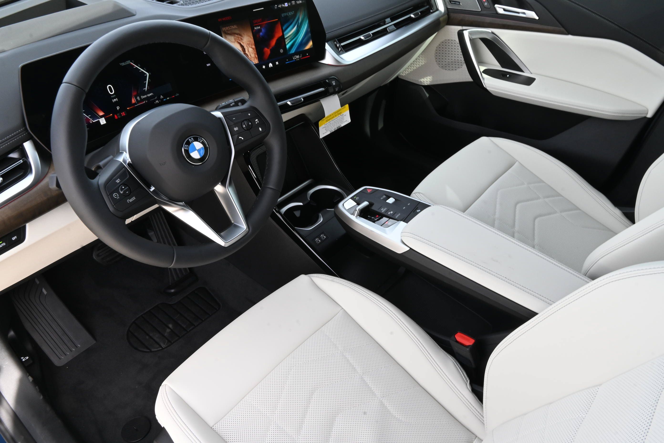 Used 2026 BMW X1 xDrive28i AWD/4WD image 11