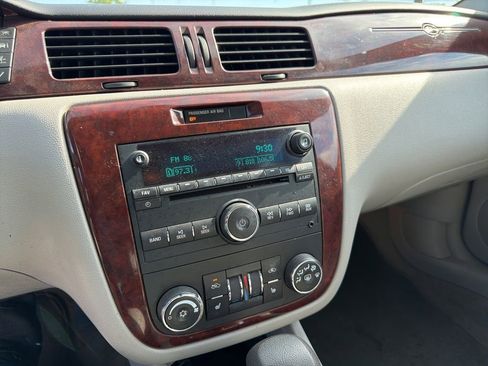 Used 2006 Chevrolet Impala LT FWD image 13