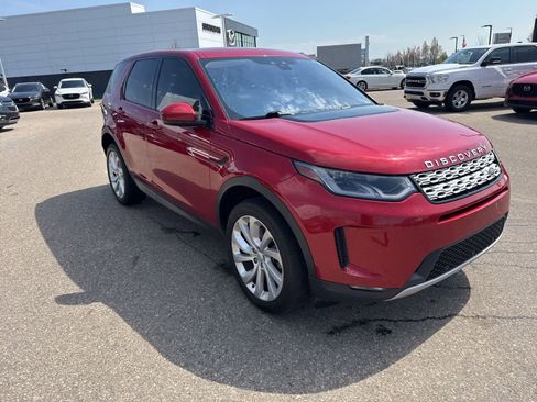 Used 2020 Land Rover Discovery Sport SE image 3