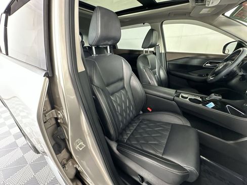 Certified 2021 Nissan Rogue Platinum AWD/4WD image 27