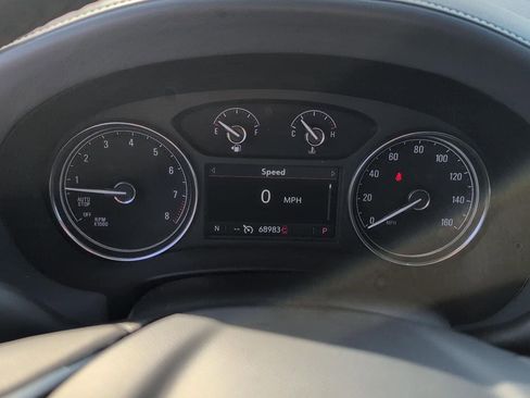 Used 2024 Buick Enclave Essence w/ Experience Buick Package image 33