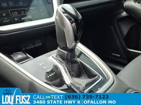 Used 2025 Subaru Outback Limited w/ Popular Package #2 AWD/4WD image 15