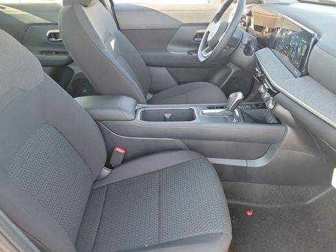 New 2026 Nissan Kicks S image 11