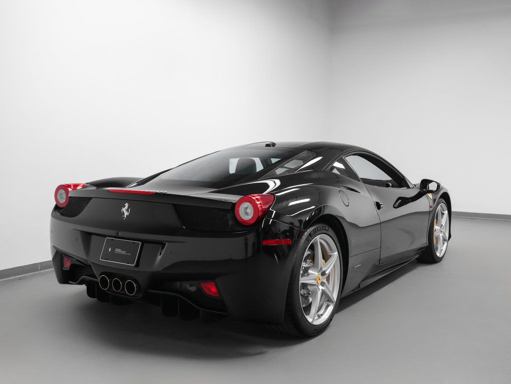 Used 2010 Ferrari 458 Italia Coupe RWD image 25