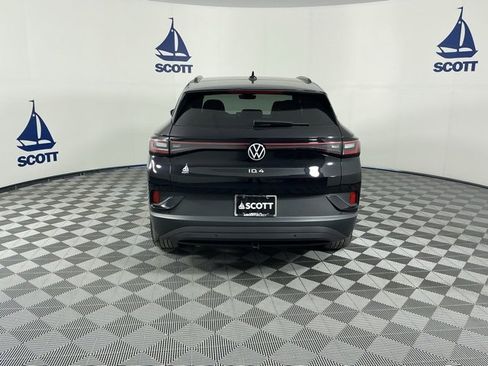 Used 2023 Volkswagen ID.4 Pro image 5