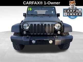 Used 2016 Jeep Wrangler Sport video 2