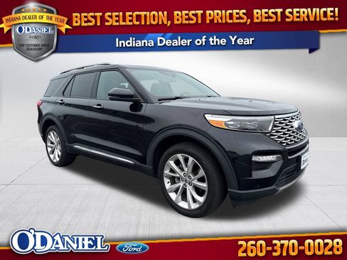 Used 2024 Ford Explorer Platinum w/ Technology Package AWD/4WD image 1