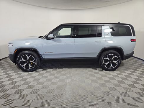 Used 2024 Rivian R1S Adventure AWD/4WD image 2