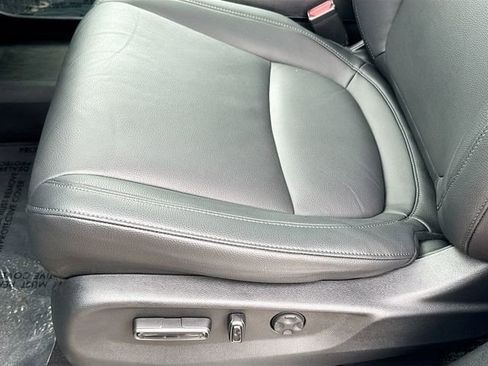 Certified 2025 Honda Odyssey EX-L image 18