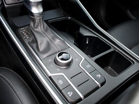 Used 2023 Kia Sorento S w/ Panoramic Sunroof Package image 27