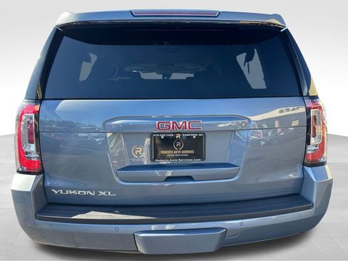 Used 2016 GMC Yukon XL SLT w/ Open Road Package image 4