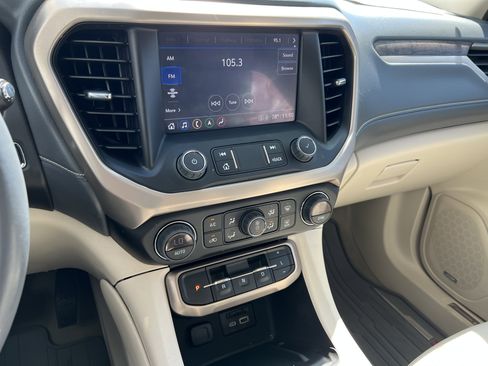 Used 2022 GMC Acadia Denali w/ Denali Ultimate Package image 26