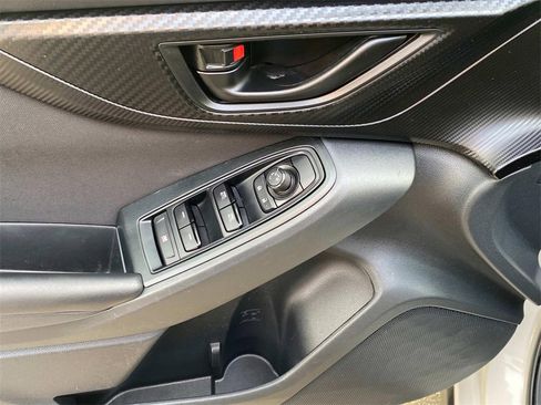 Used 2022 Subaru Crosstrek 2.0i image 19