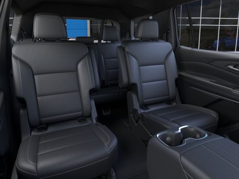 New 2027 Chevrolet Traverse LT w/ Sun and Wheel Package FWD image 18