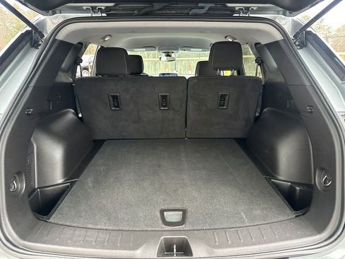 Used 2024 Chevrolet Blazer LT image 14