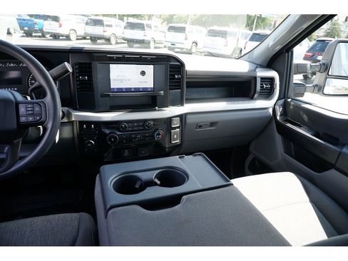 Used 2024 Ford F250 XL image 21