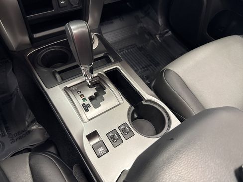 Used 2022 Toyota 4Runner SR5 Premium image 34